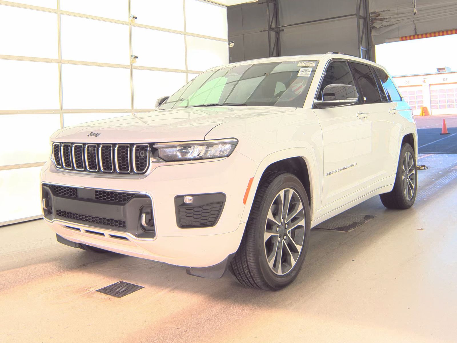 2022 Jeep Grand Cherokee Overland AWD