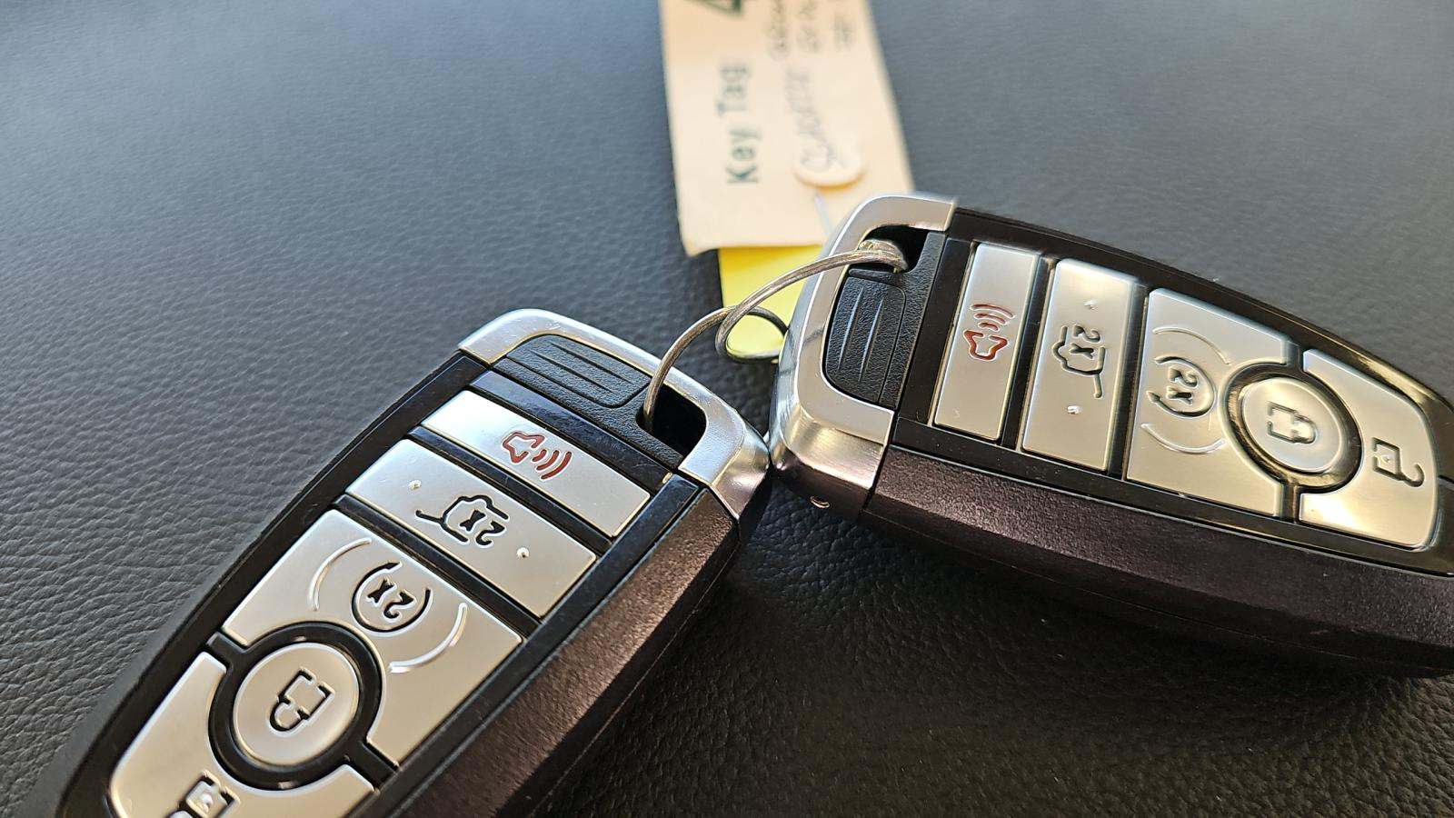 2025 Ford Explorer Active RWD