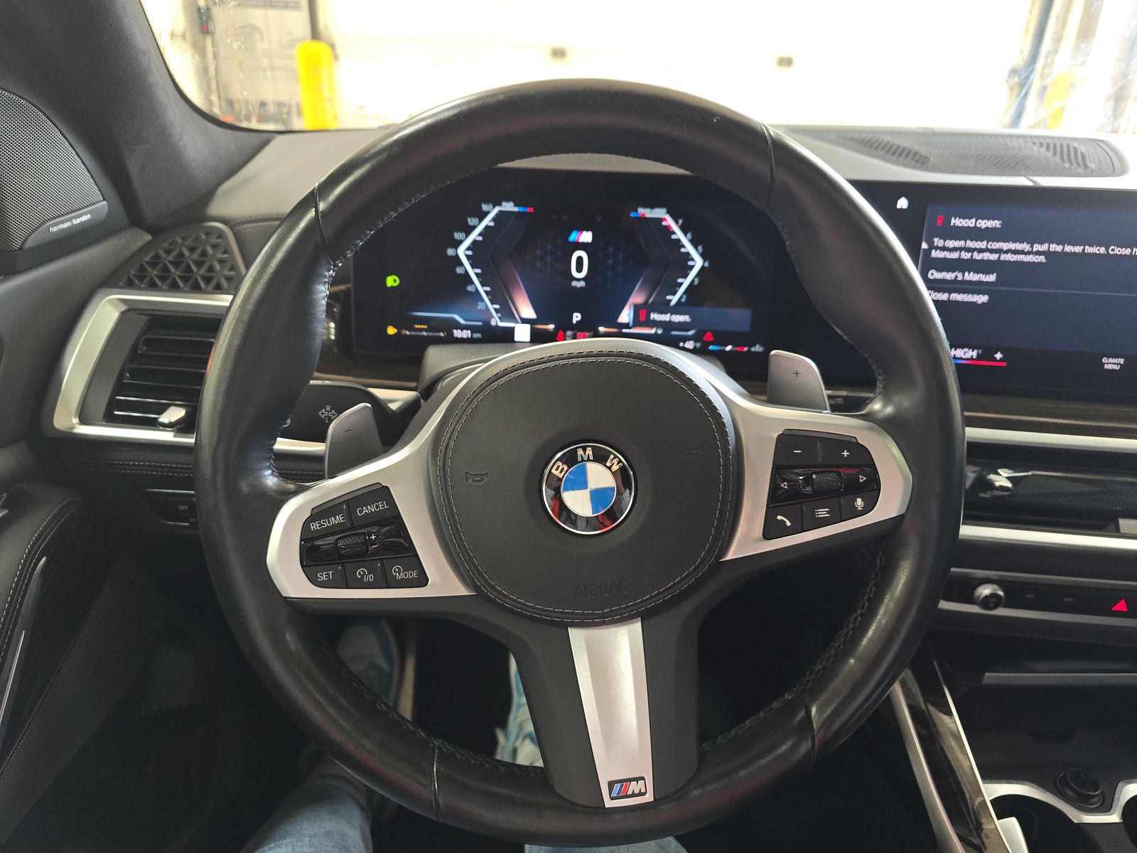 2023 BMW X7 xDrive40i AWD