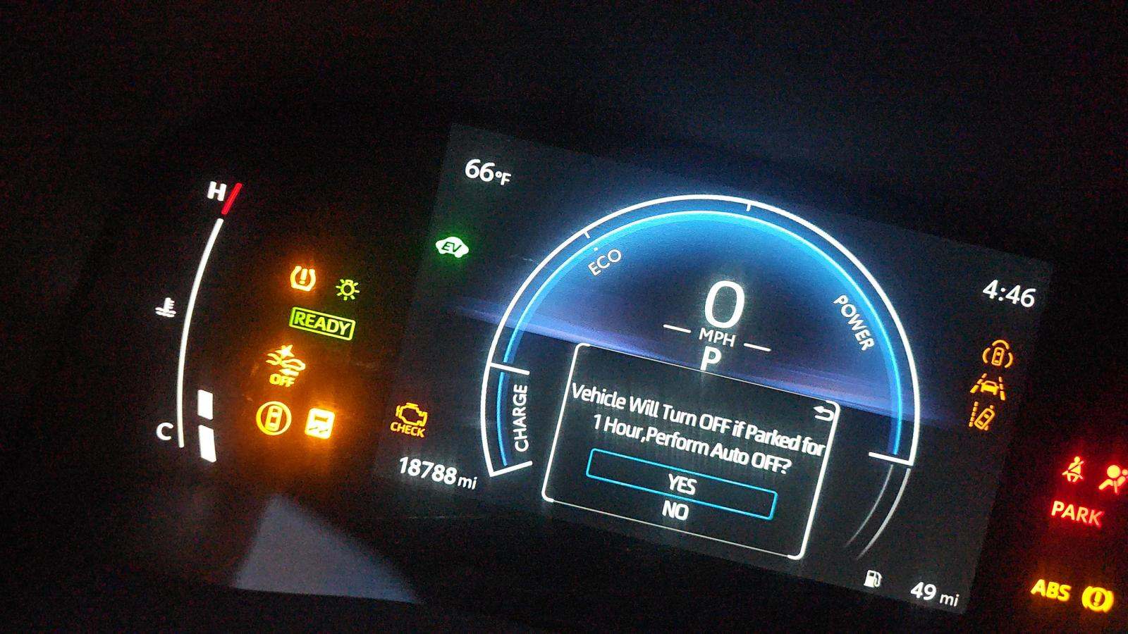 2025 Toyota Camry SE FWD