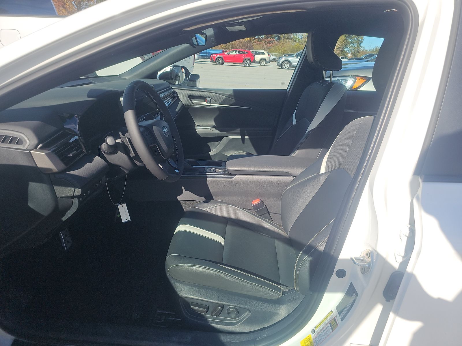 2025 Toyota Camry SE FWD