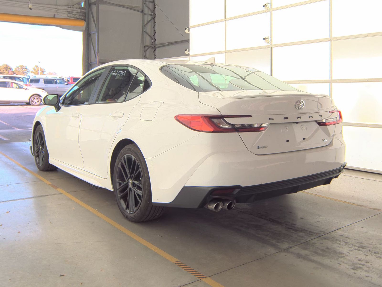 2025 Toyota Camry SE FWD