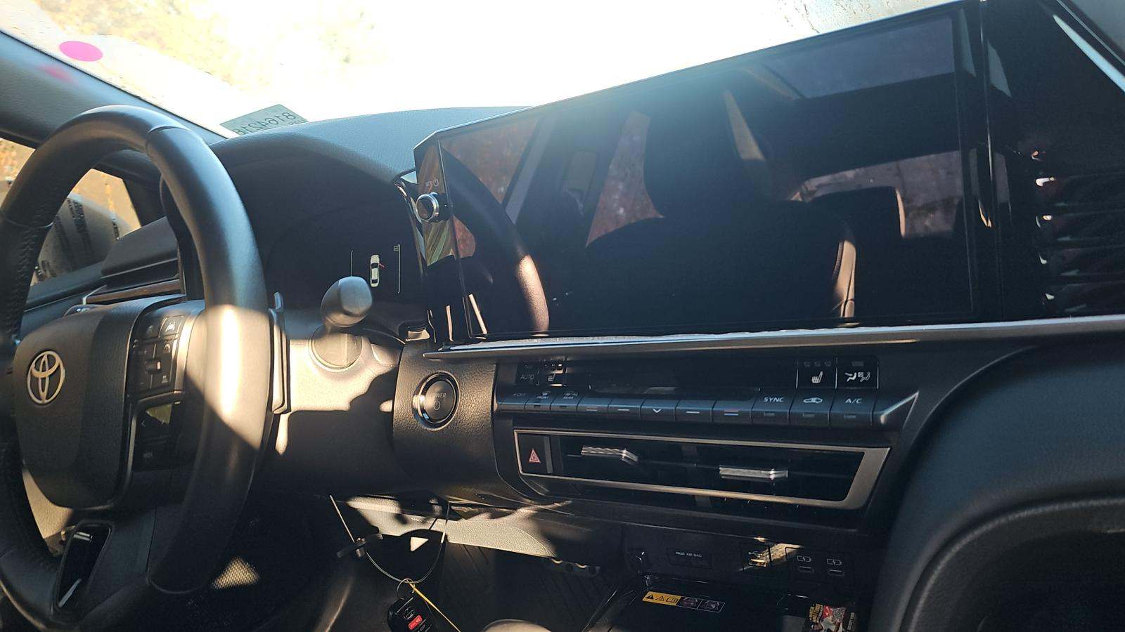 2025 Toyota Camry XSE FWD