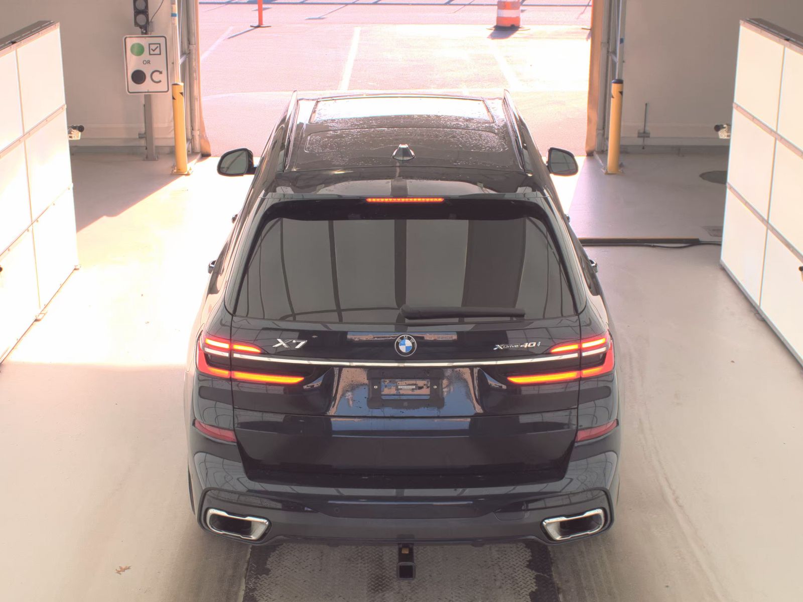 2023 BMW X7 xDrive40i AWD