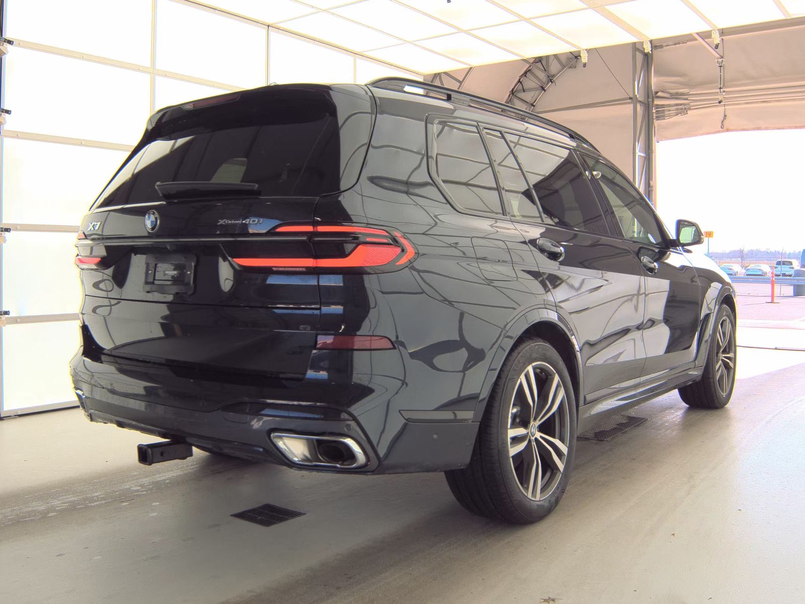 2023 BMW X7 xDrive40i AWD