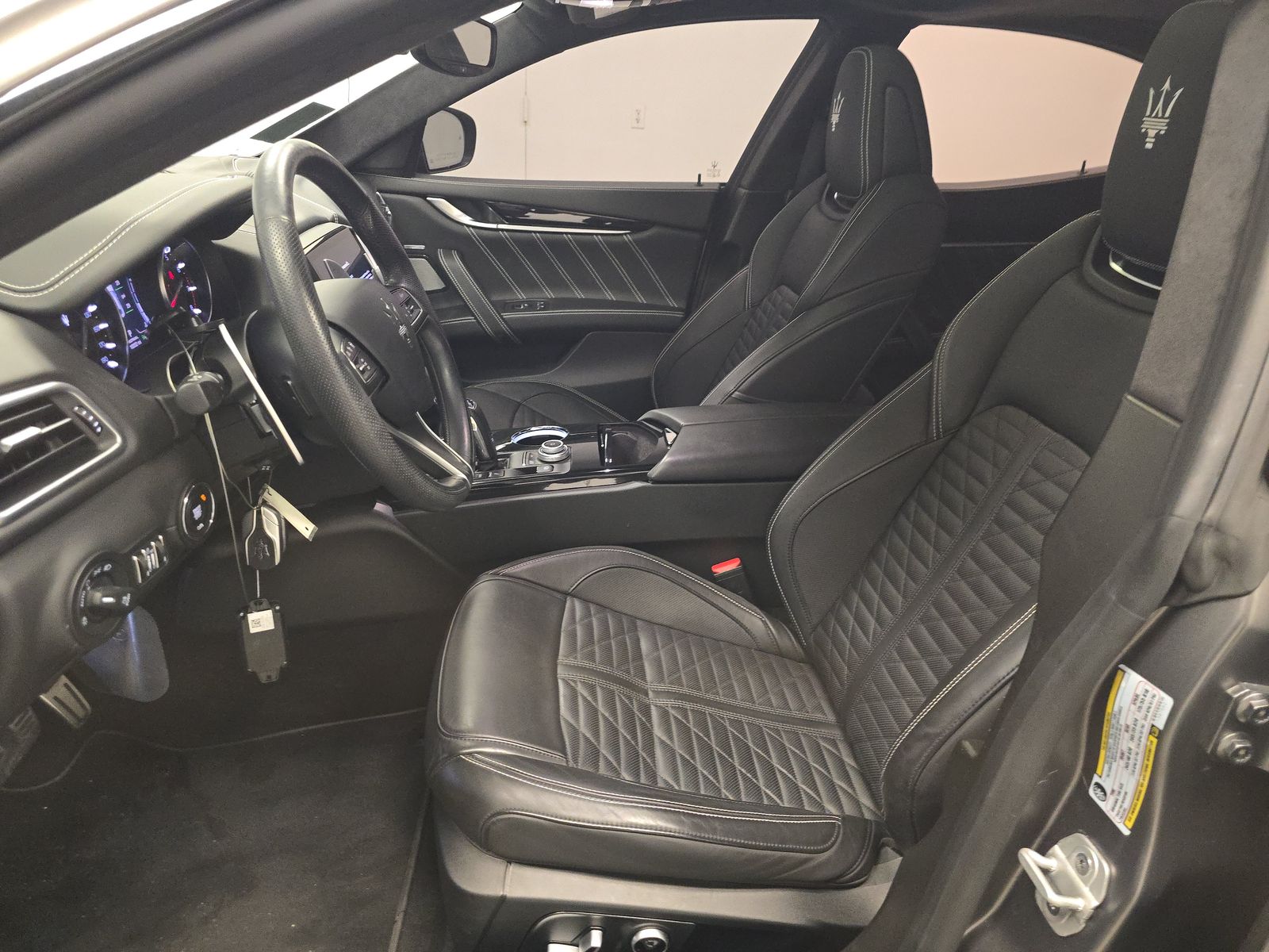 2022 Maserati Ghibli Modena RWD