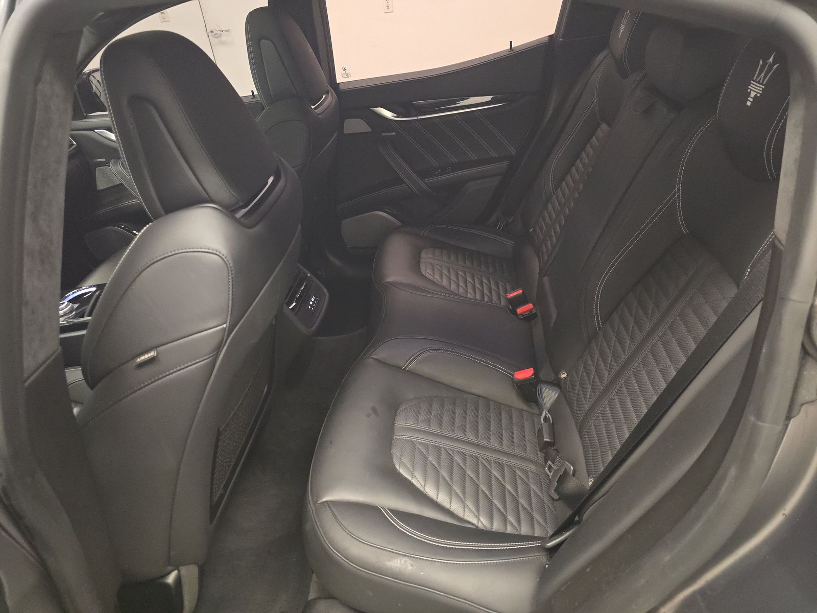 2022 Maserati Ghibli Modena RWD