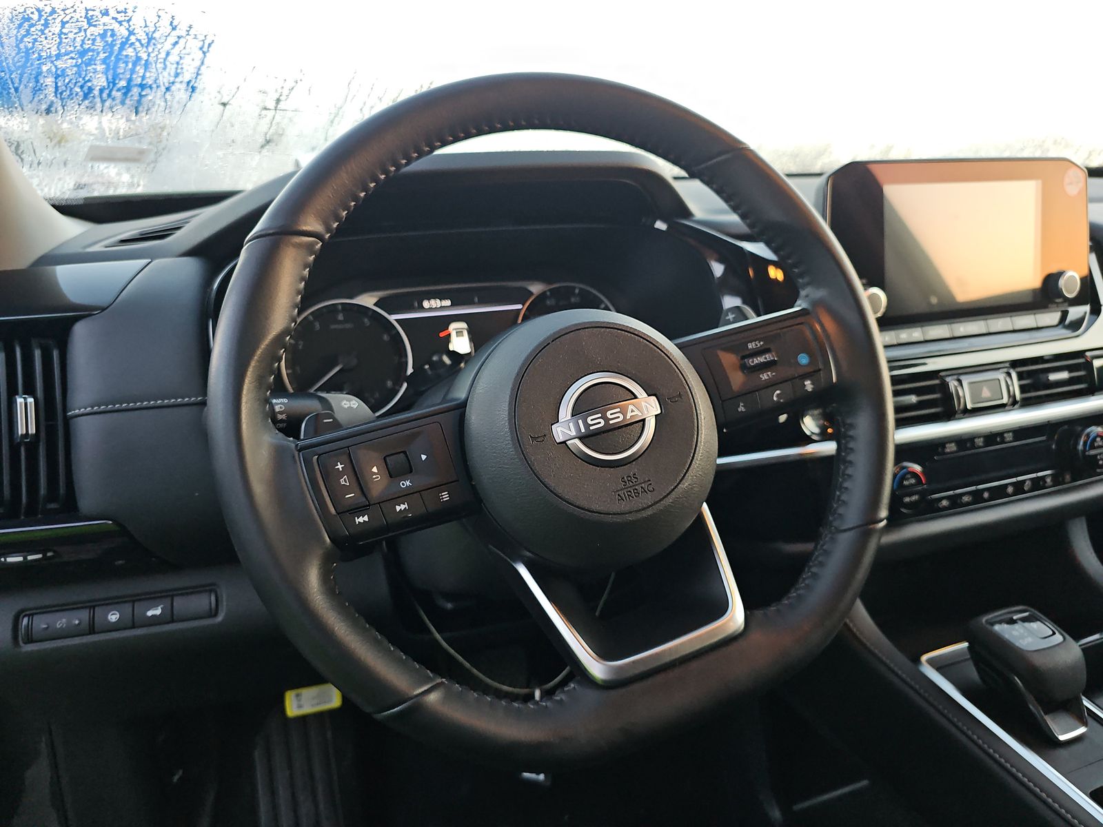 2025 Nissan Pathfinder SV AWD