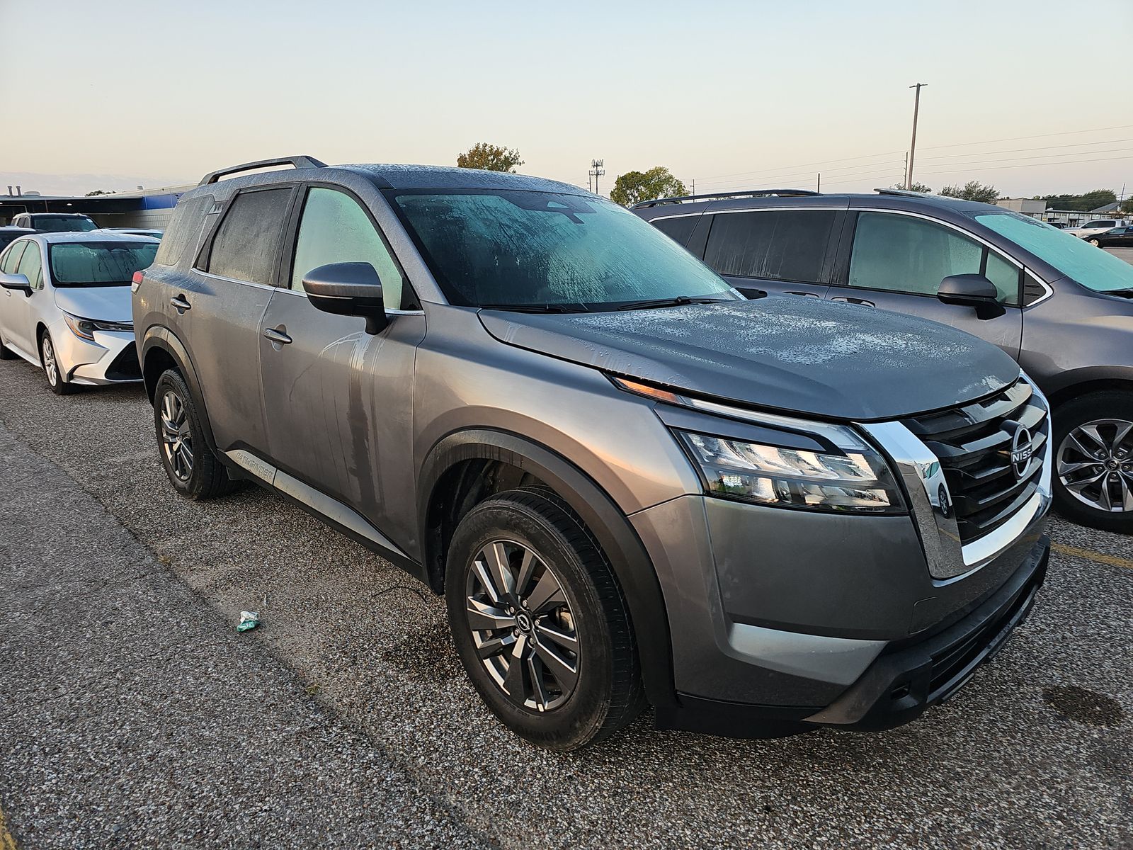 2025 Nissan Pathfinder SV AWD