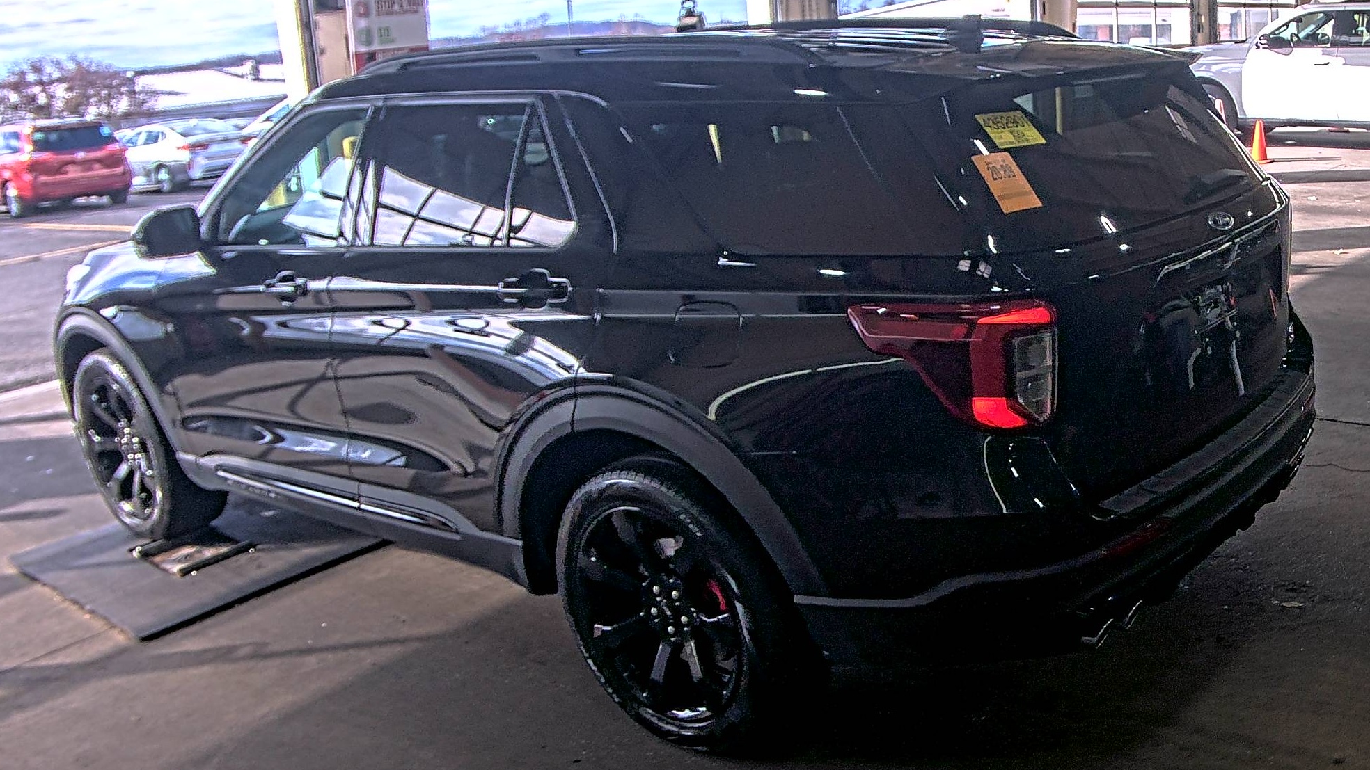 2023 Ford Explorer ST AWD