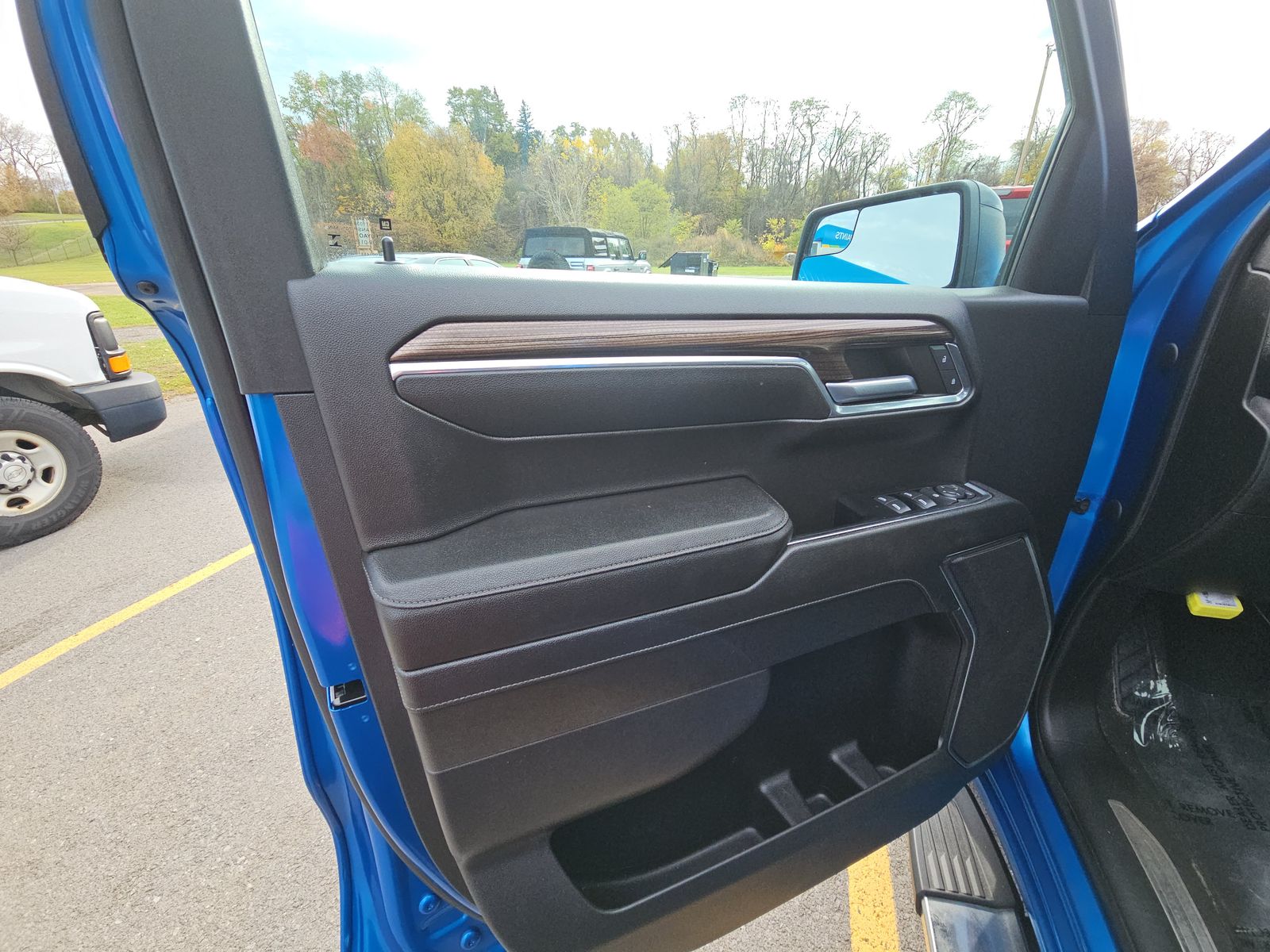 2023 Chevrolet Silverado 1500 RST AWD