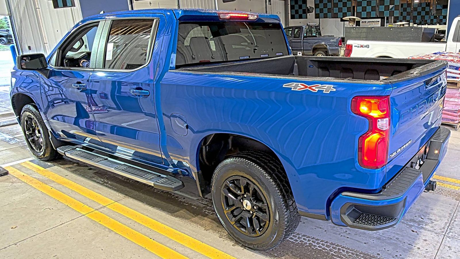 2023 Chevrolet Silverado 1500 RST AWD