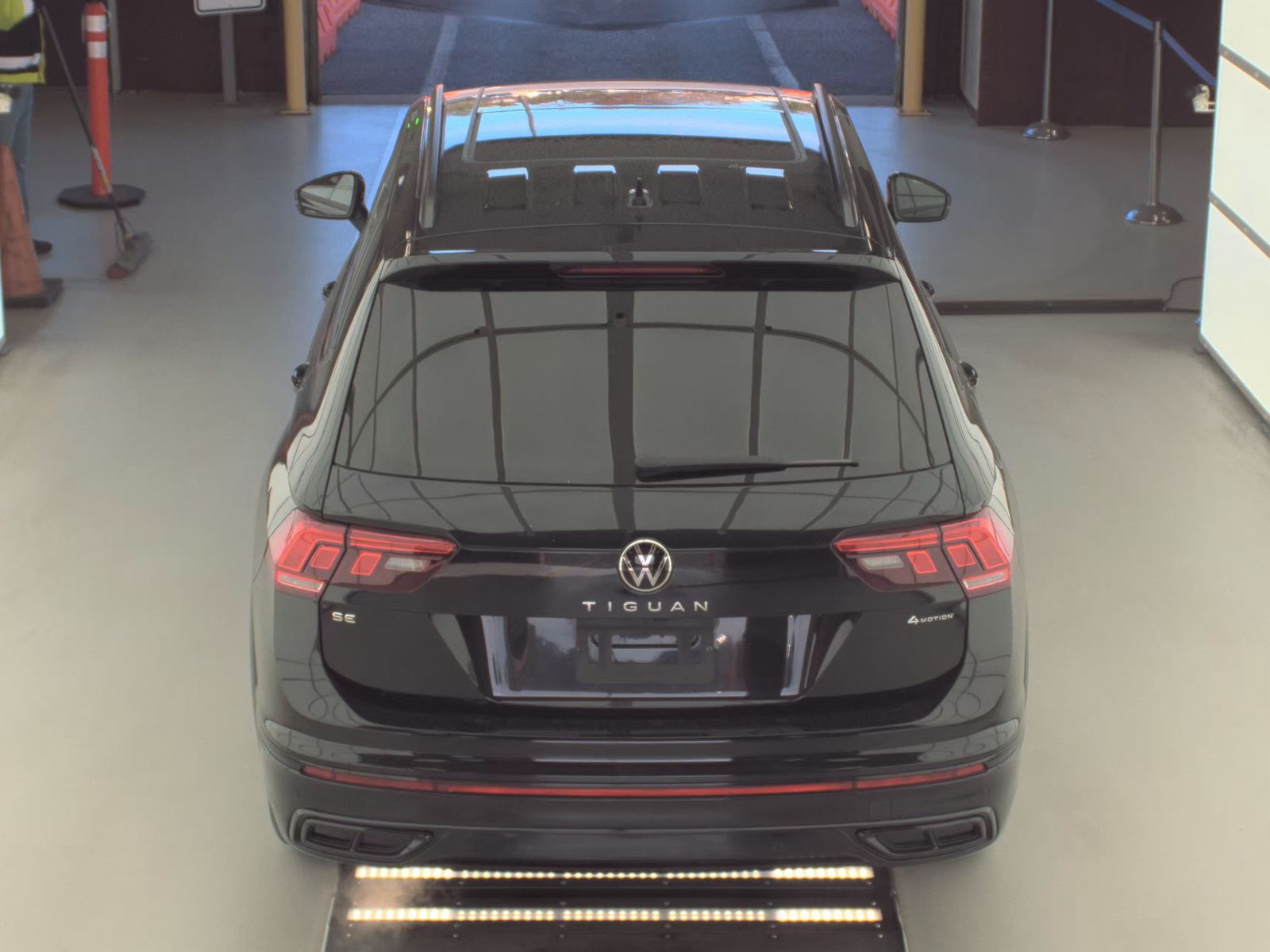 2022 Volkswagen Tiguan 2.0T SE R-Line Black AWD