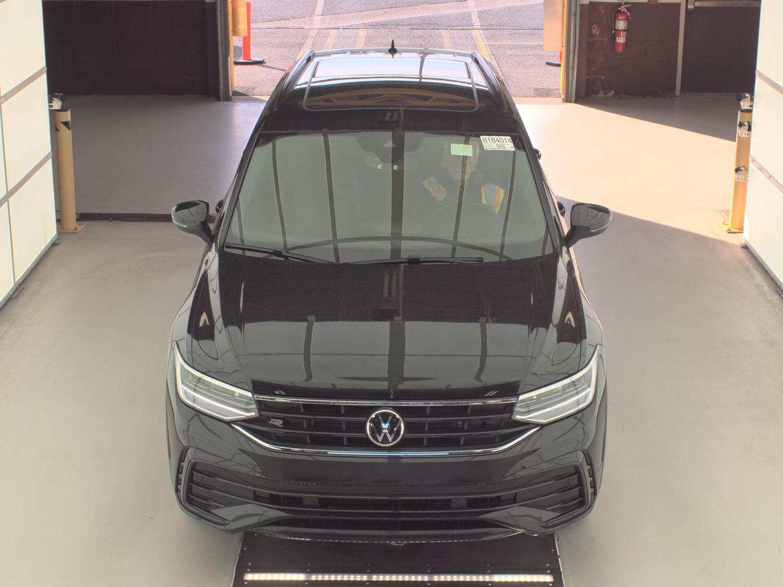 2022 Volkswagen Tiguan 2.0T SE R-Line Black AWD