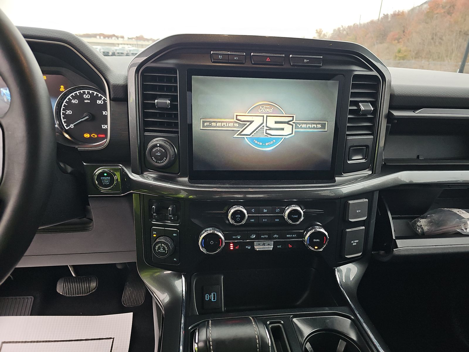 2023 Ford F-150 Hybrid XLT AWD