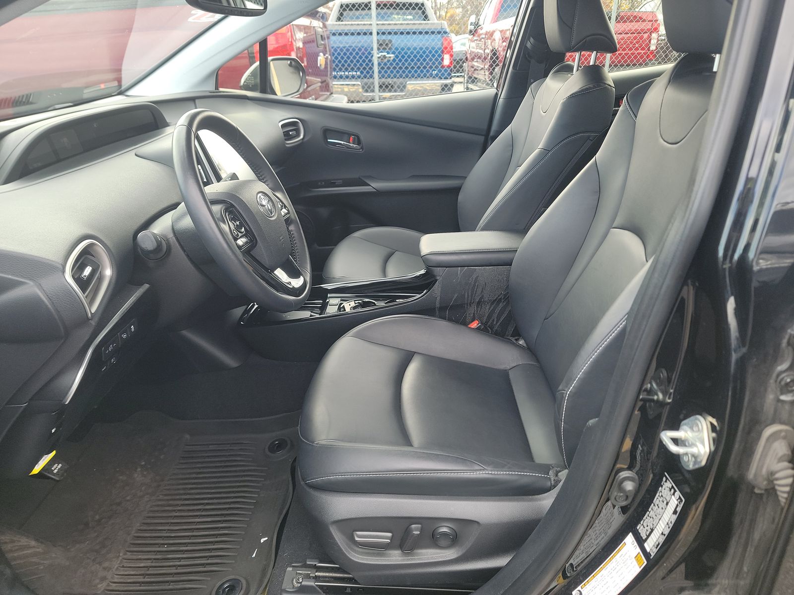 2022 Toyota Prius Prime Limited FWD