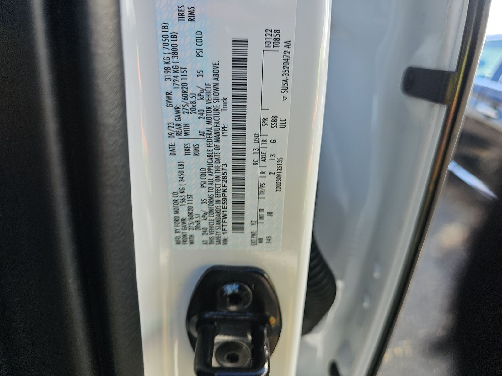 2023 Ford F-150 XL AWD