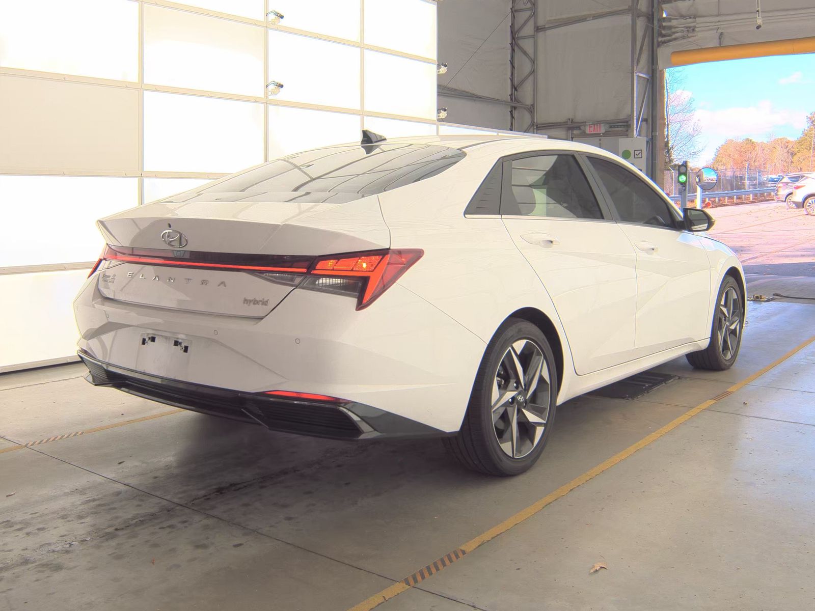 2023 Hyundai Elantra Hybrid Limited FWD