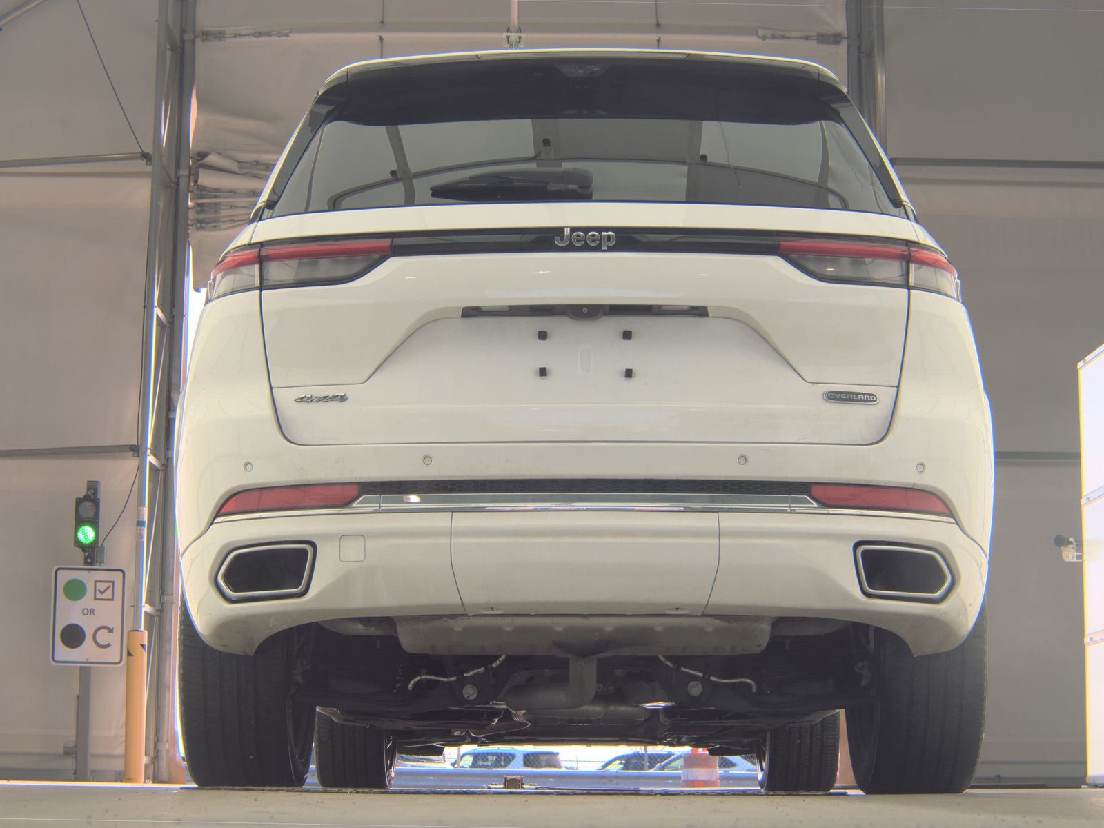 2022 Jeep Grand Cherokee Overland AWD