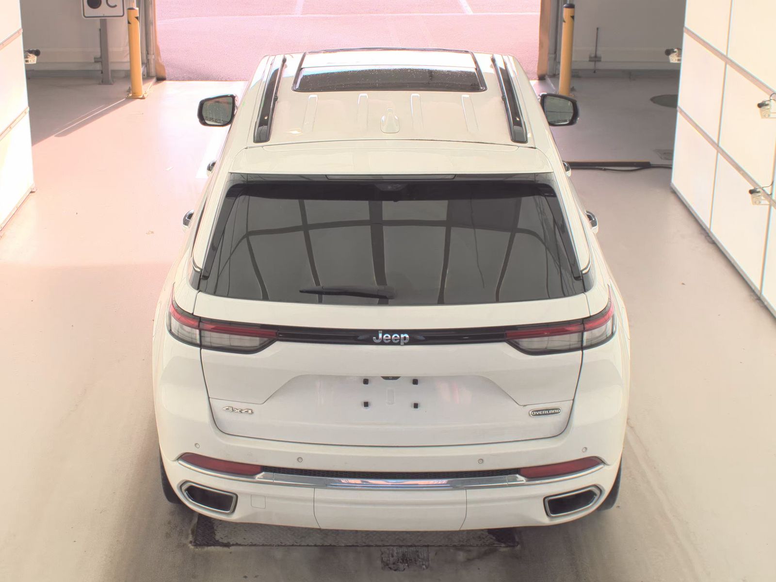 2022 Jeep Grand Cherokee Overland AWD