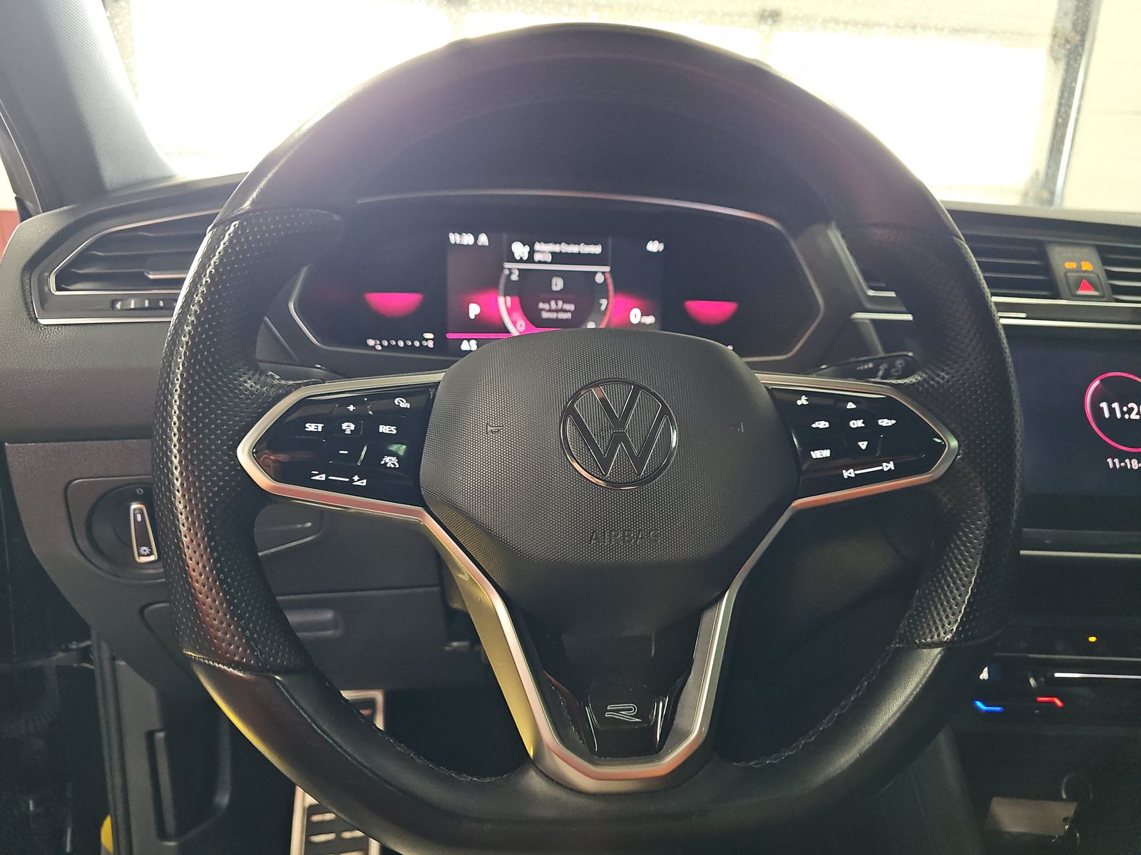2022 Volkswagen Tiguan 2.0T SE R-Line Black AWD