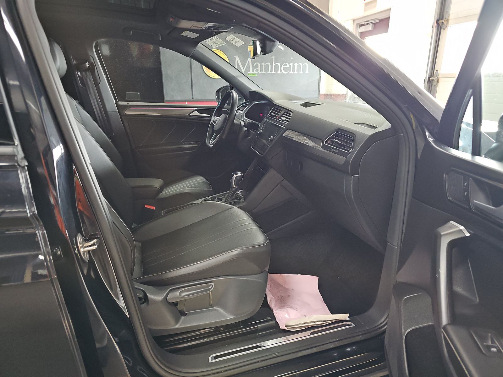 2022 Volkswagen Tiguan 2.0T SE R-Line Black AWD