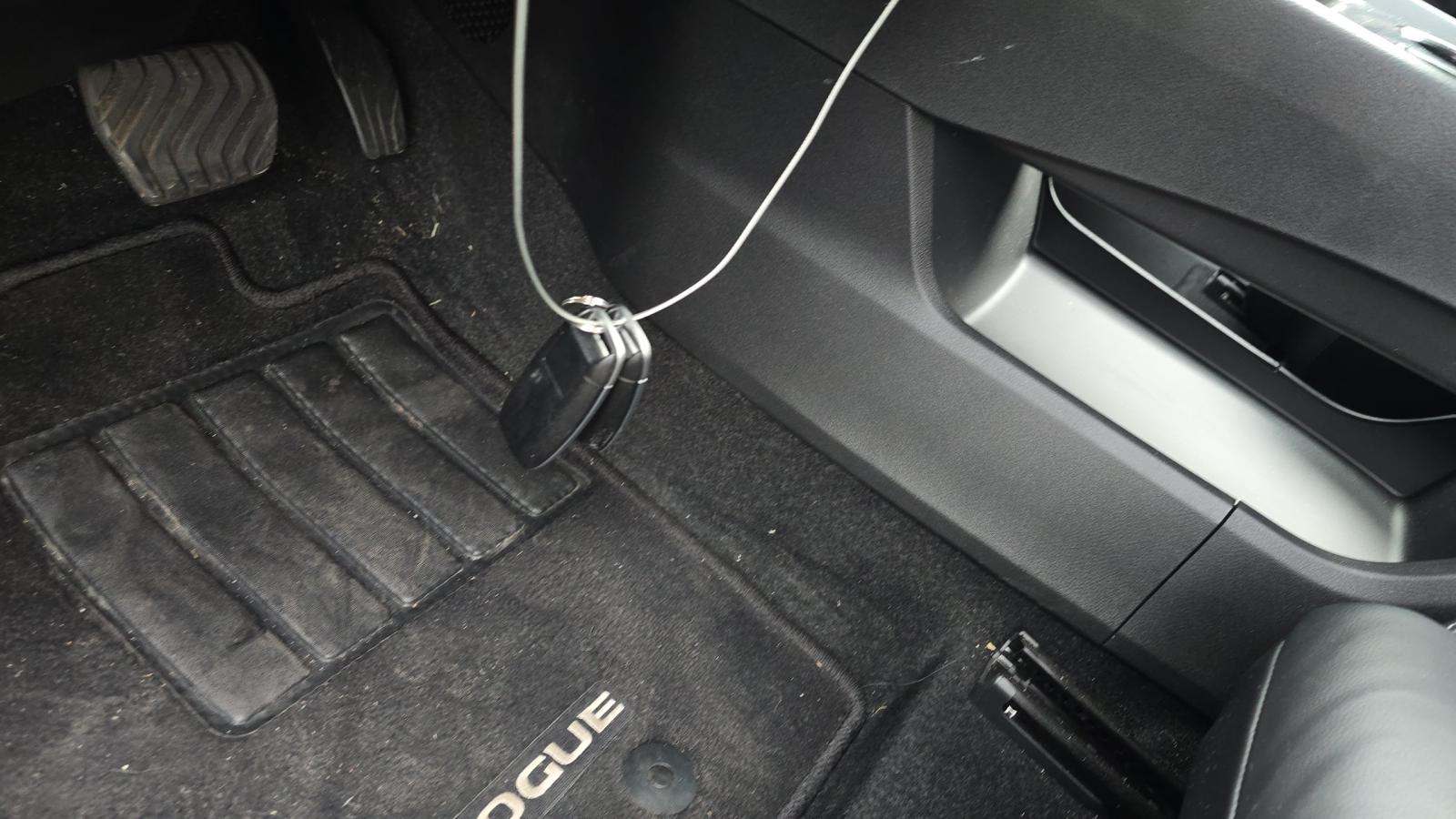 2025 Nissan Rogue SL FWD