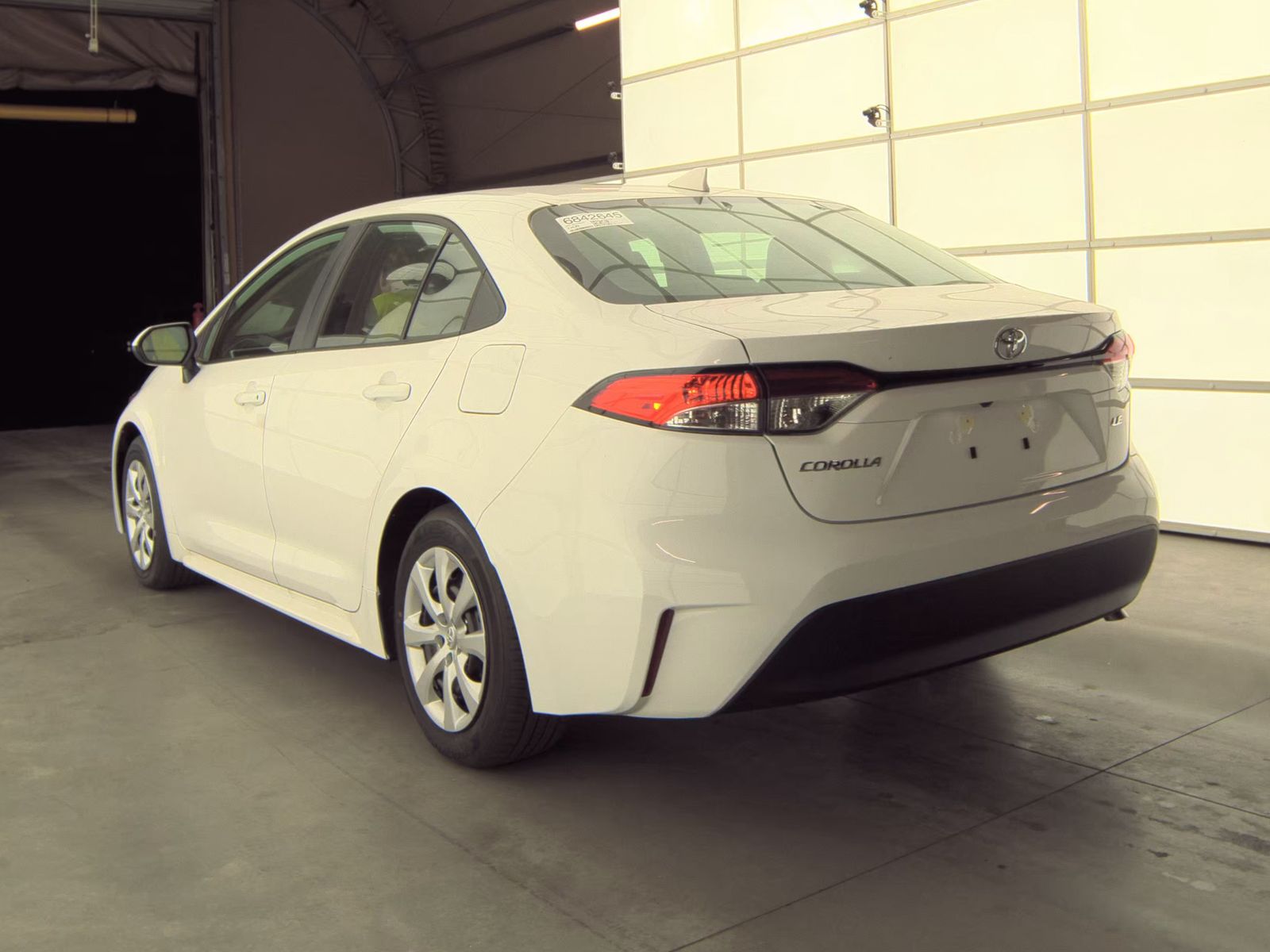 2025 Toyota Corolla LE FWD