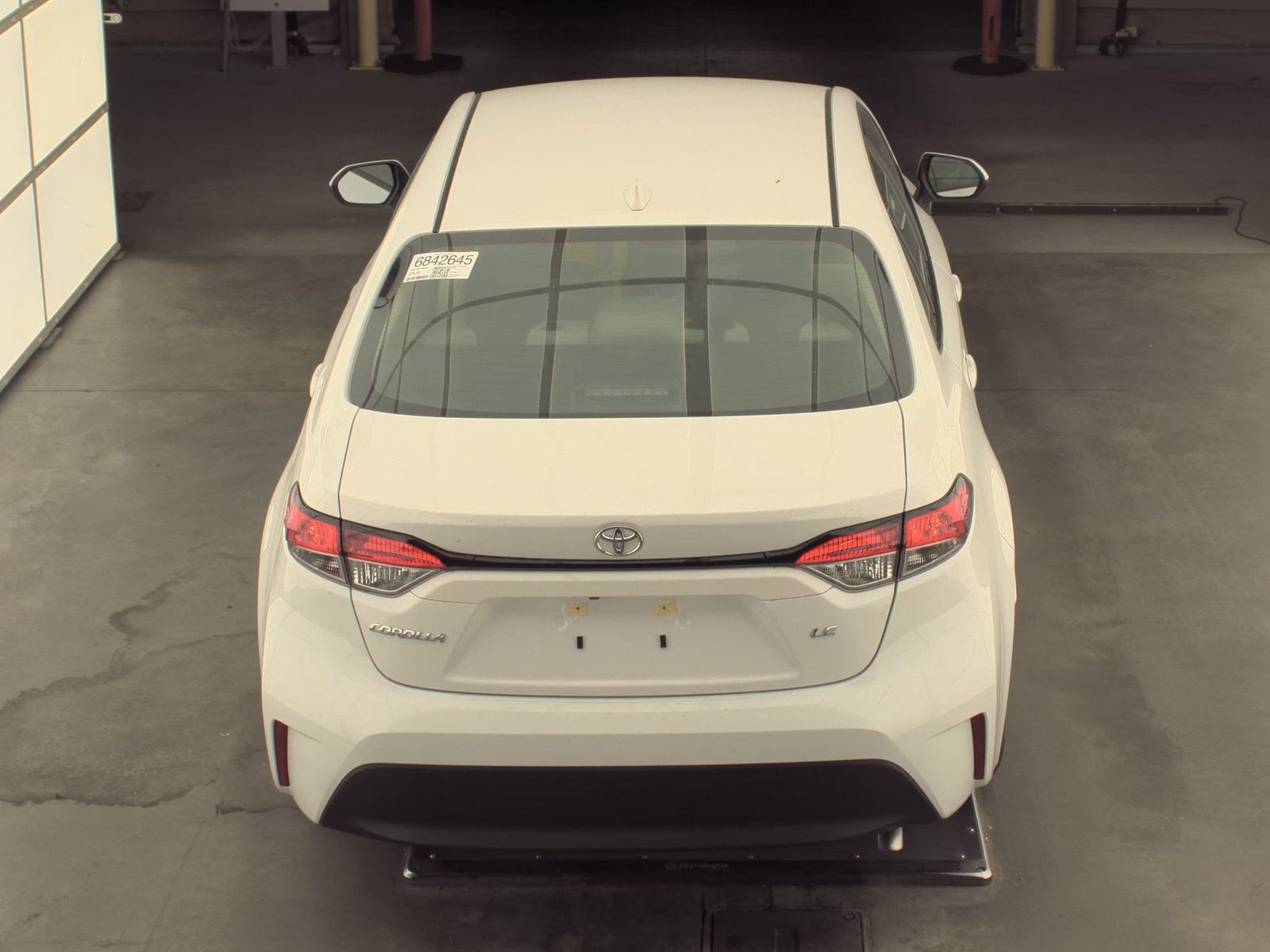 2025 Toyota Corolla LE FWD