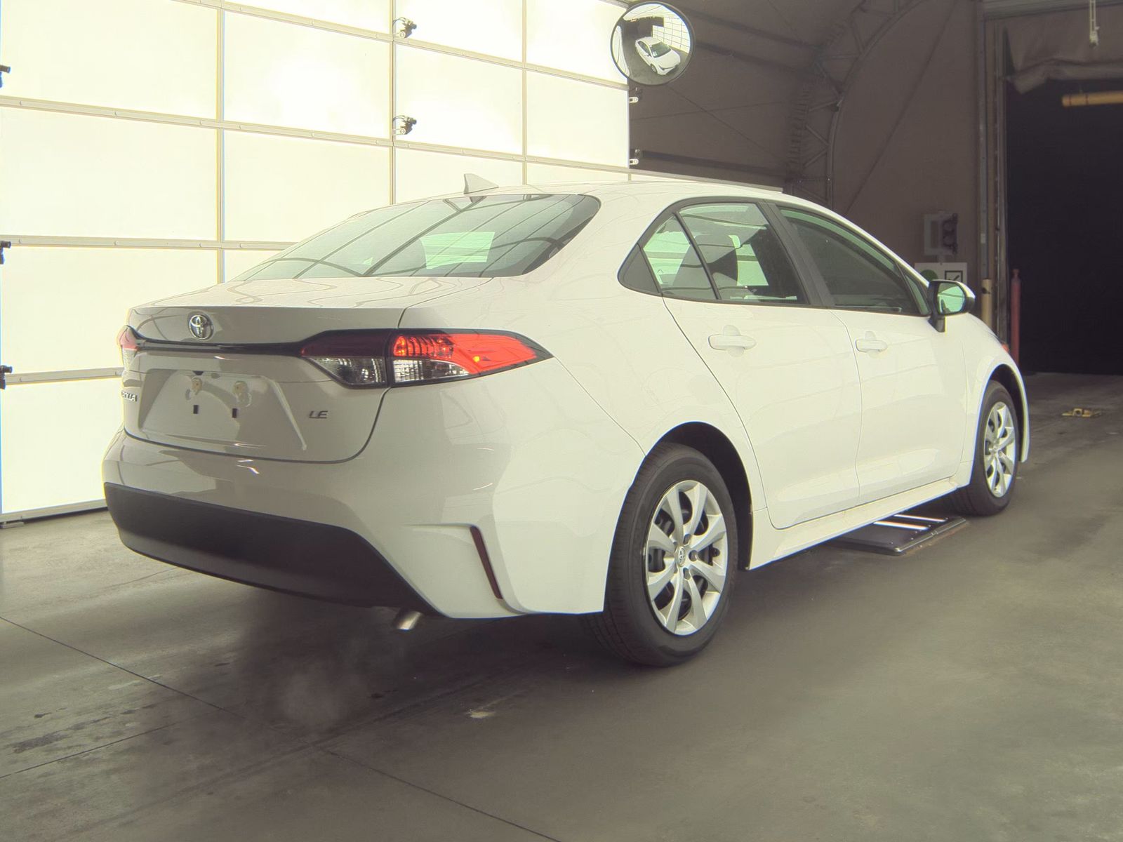 2025 Toyota Corolla LE FWD