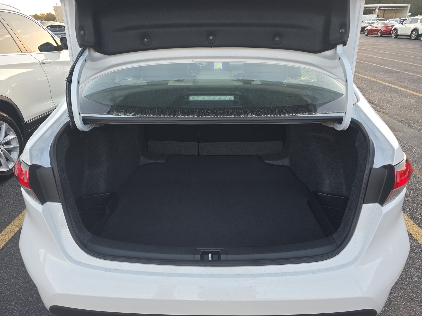 2025 Toyota Corolla LE FWD