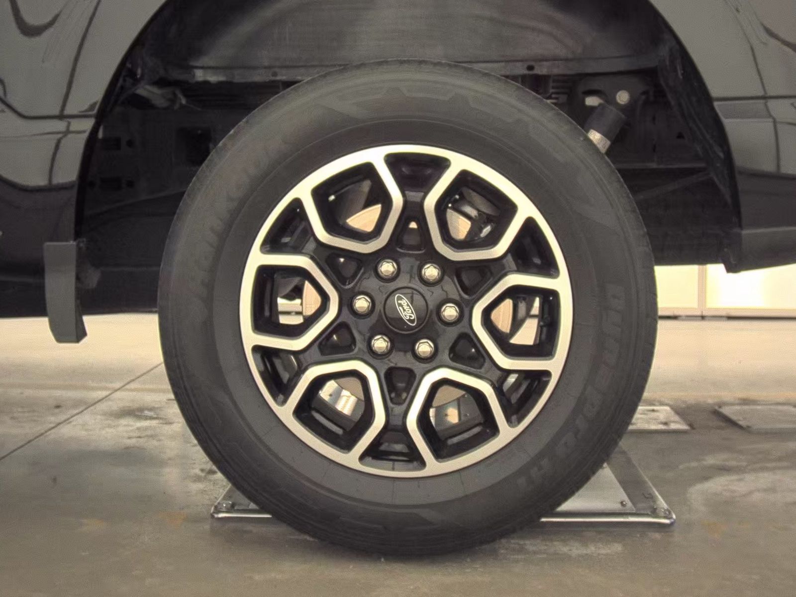 2023 Ford F-150 XL RWD