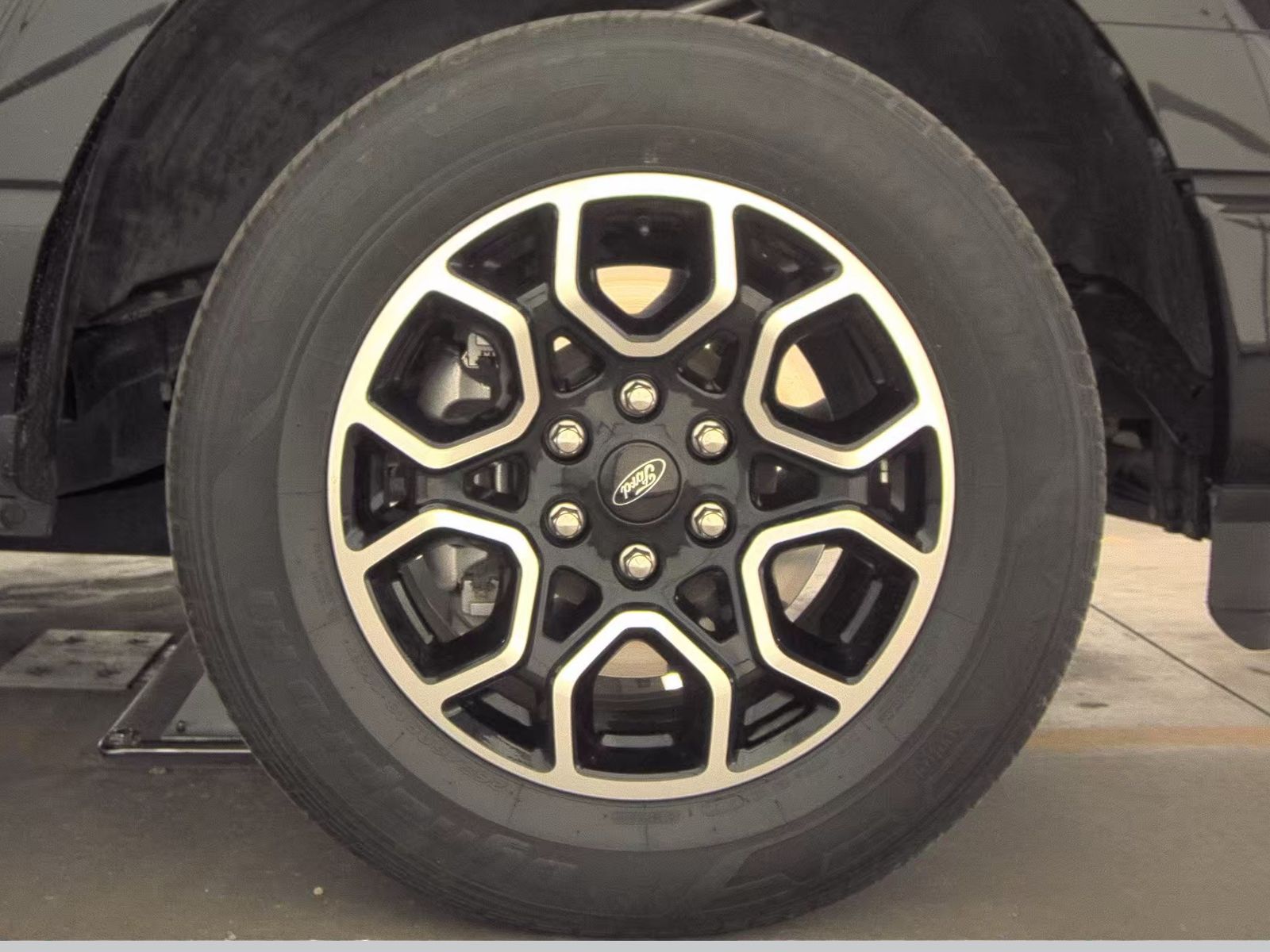 2023 Ford F-150 XL RWD