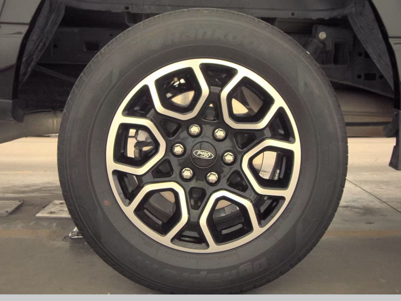 2023 Ford F-150 XL RWD