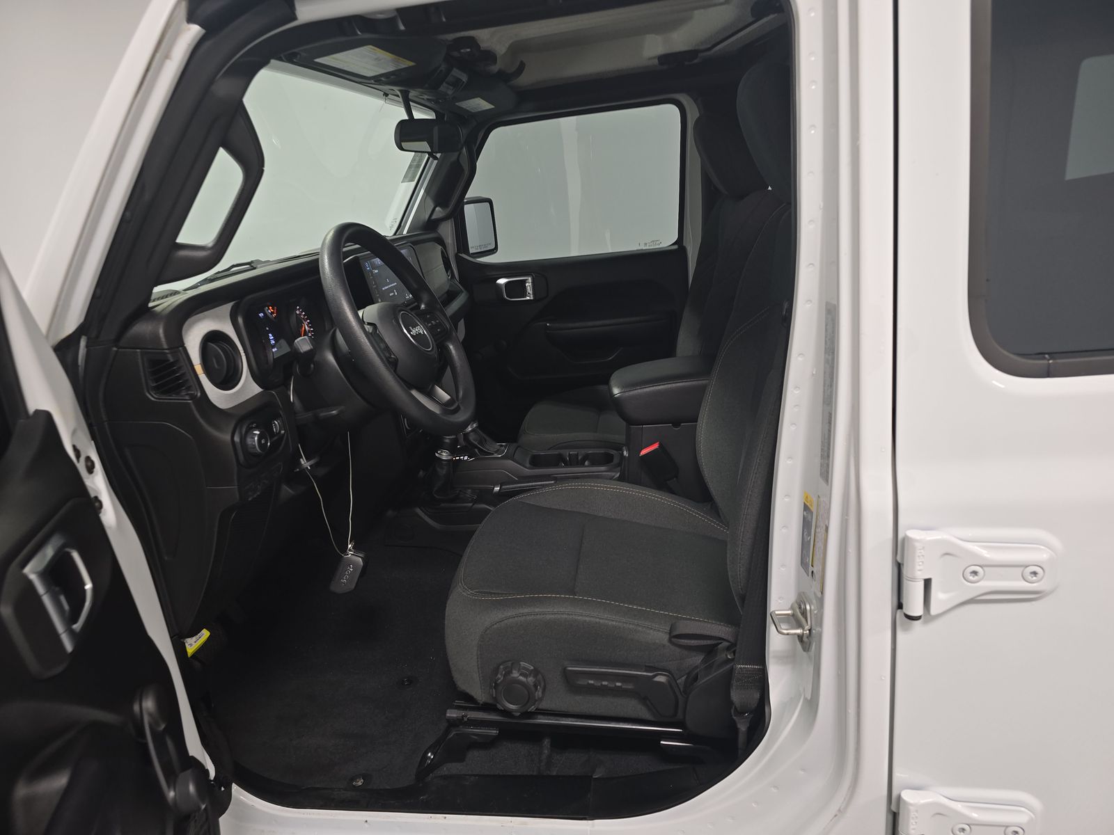 2024 Jeep Wrangler Sport AWD