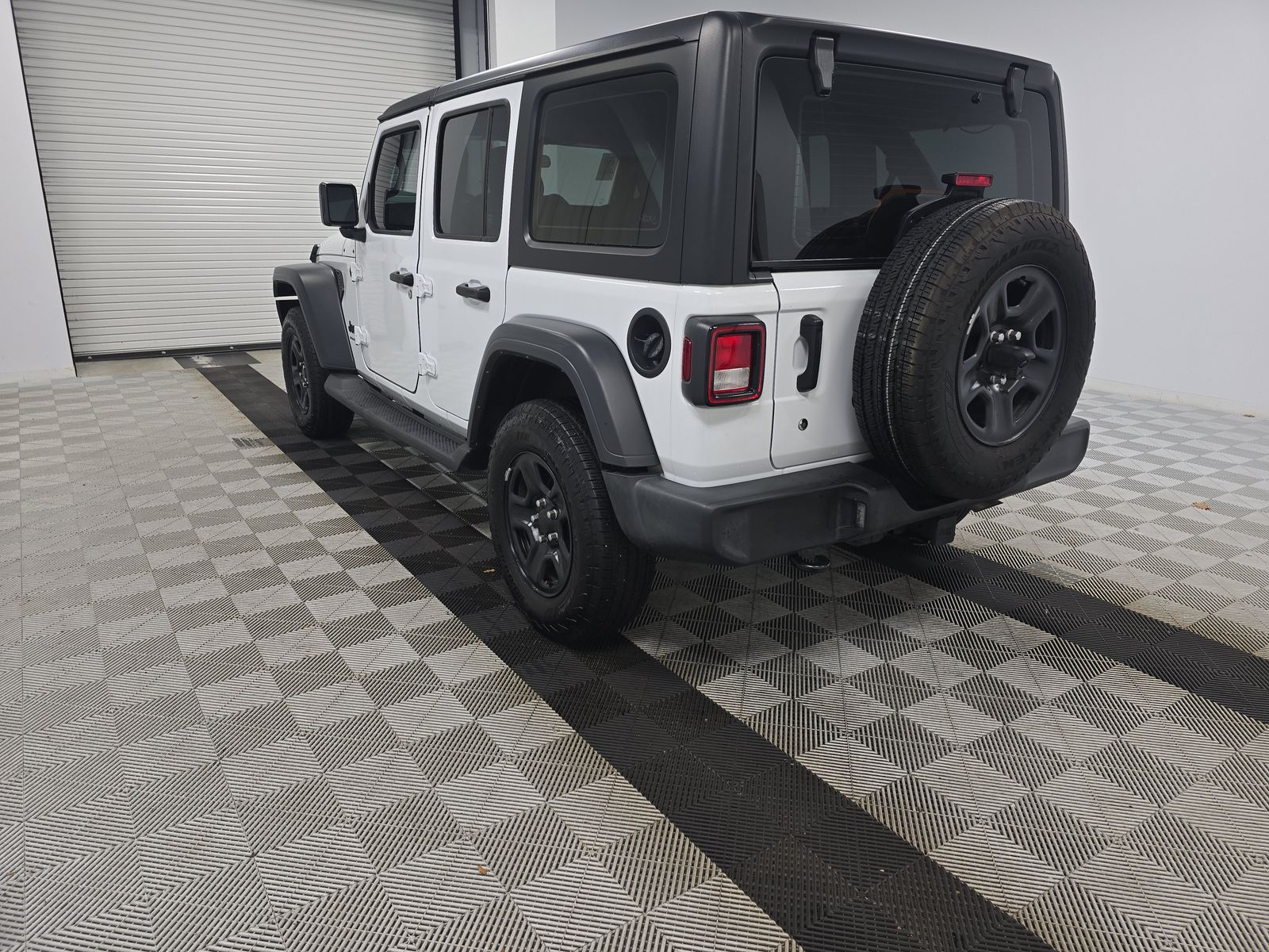 2024 Jeep Wrangler Sport AWD