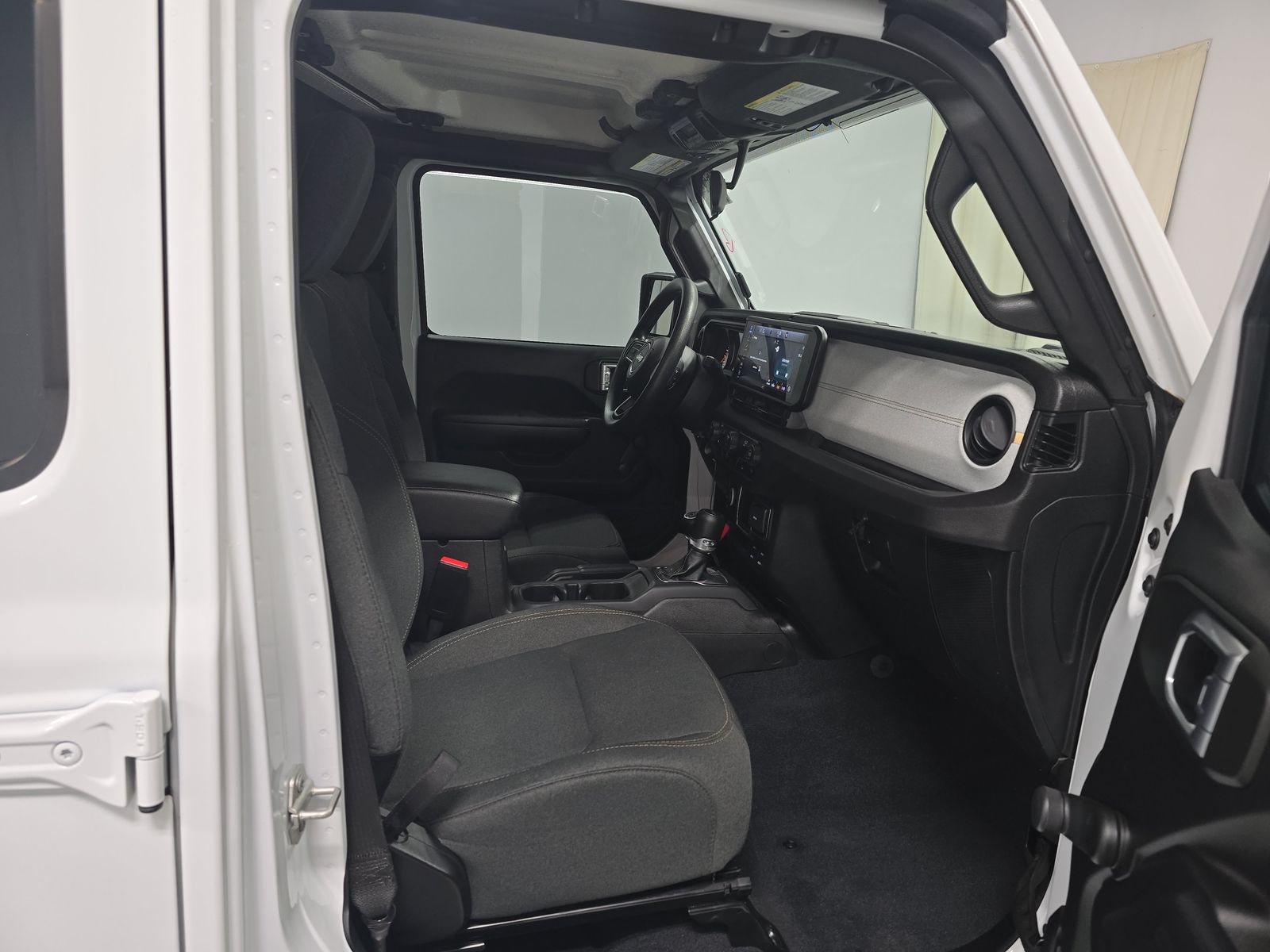 2024 Jeep Wrangler Sport AWD