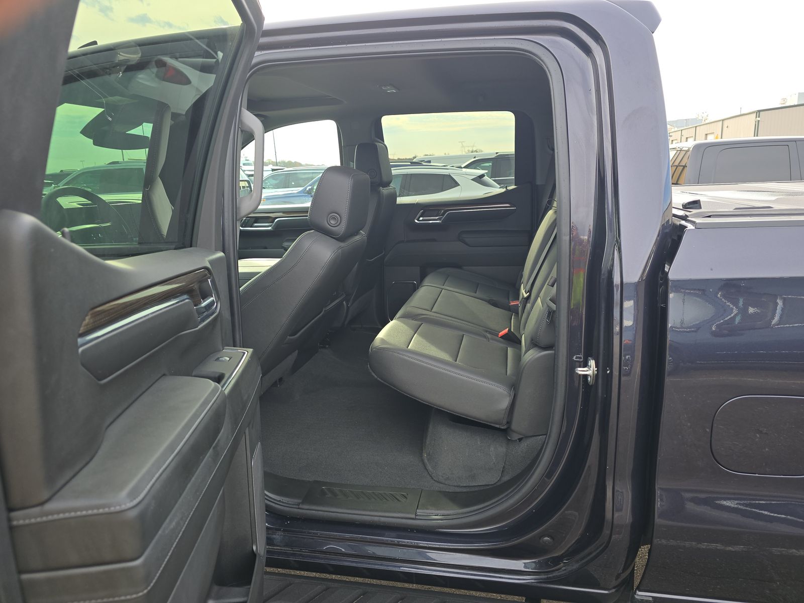 2024 Chevrolet Silverado 1500 LT Trail Boss AWD