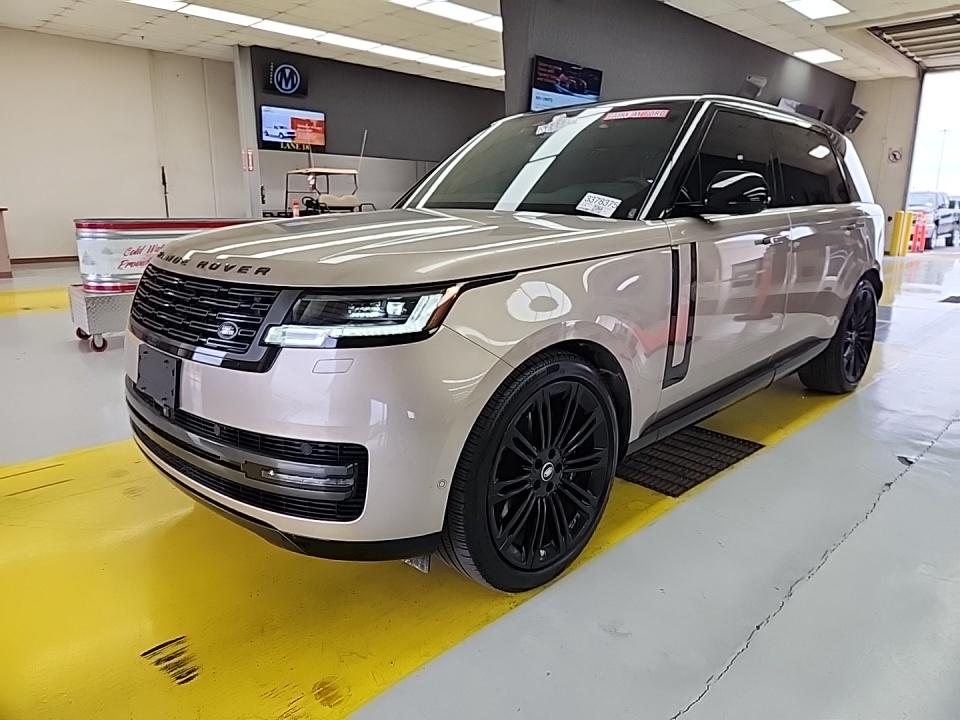 2025 Land Rover Range Rover SE LWB AWD