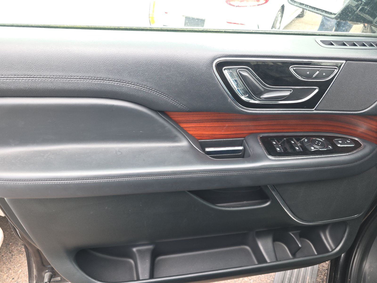 2024 Lincoln Navigator Premiere AWD