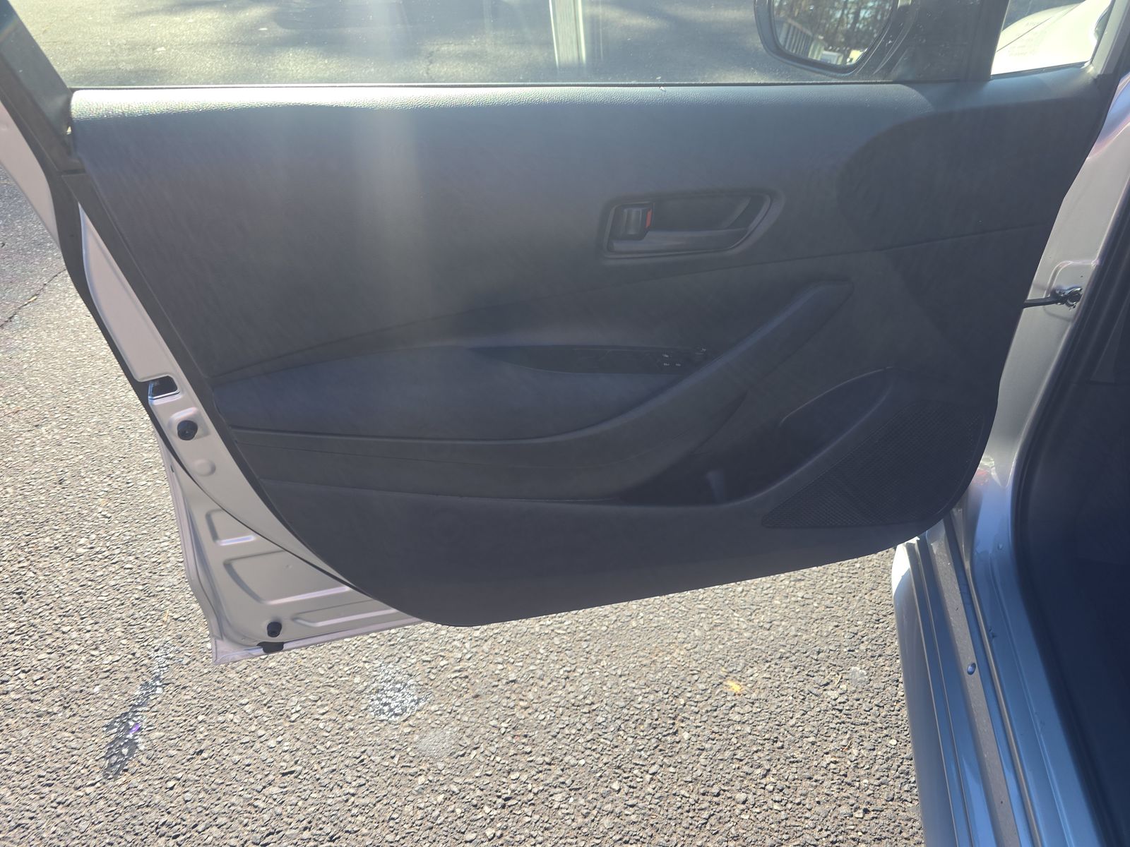 2025 Toyota Corolla Hybrid LE FWD