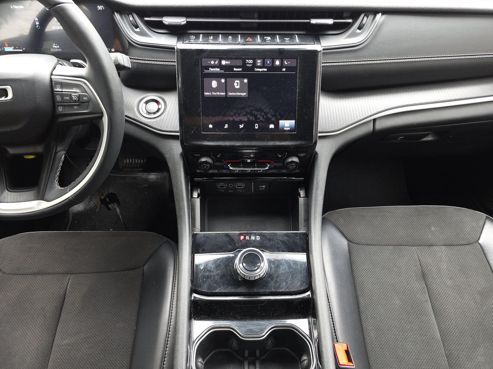 2023 Jeep Grand Cherokee Altitude AWD