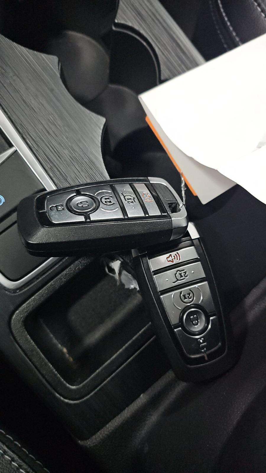 2025 Ford Escape Hybrid Platinum AWD