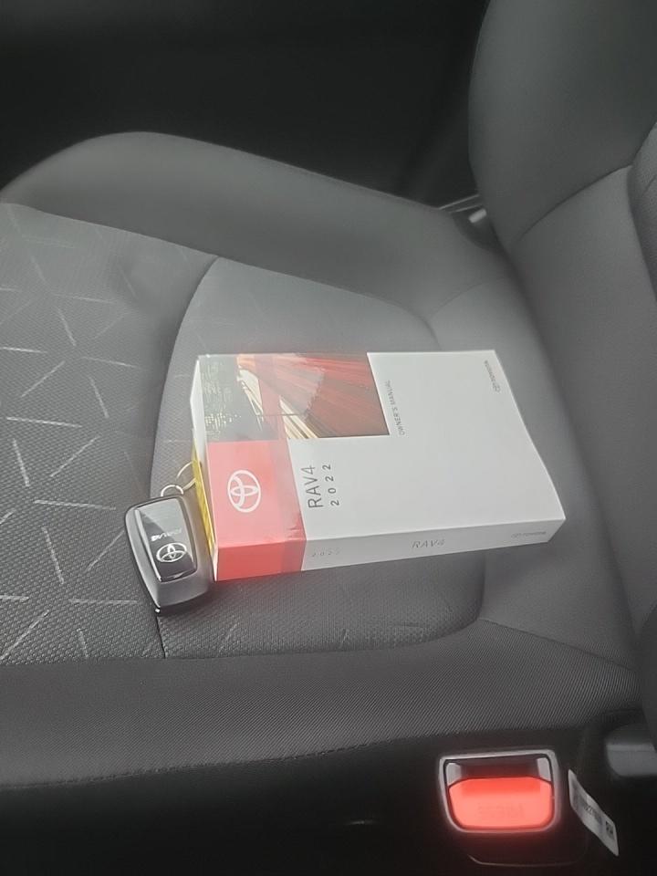 2022 Toyota RAV4 XLE AWD