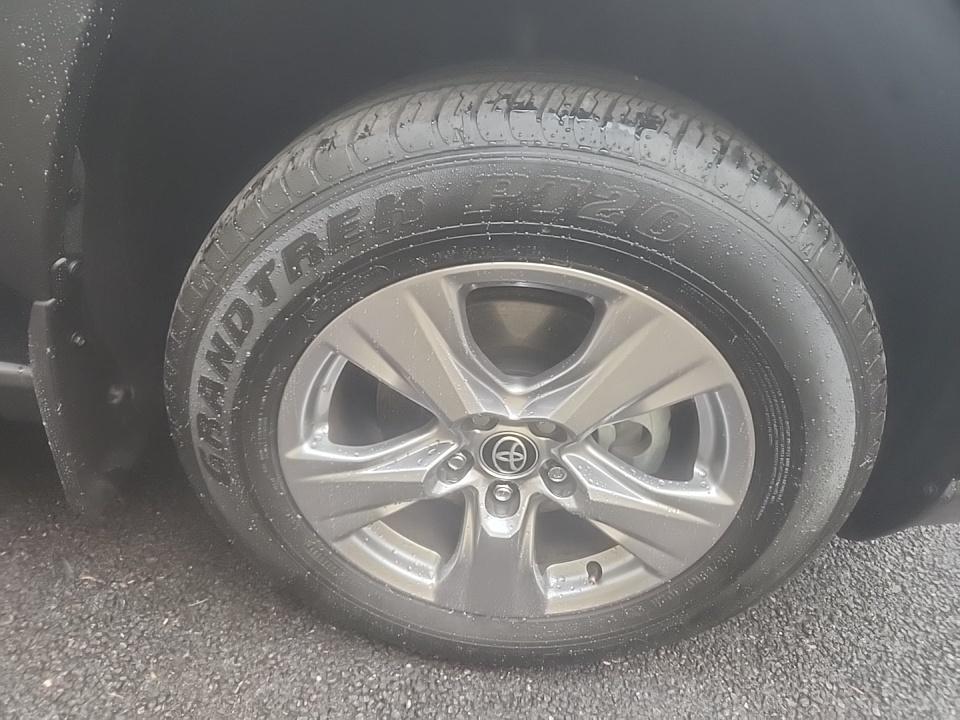 2022 Toyota RAV4 XLE AWD