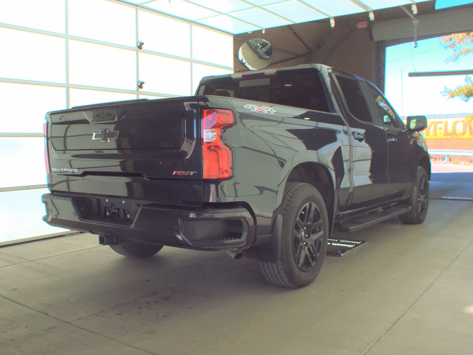 2022 Chevrolet Silverado 1500 RST AWD