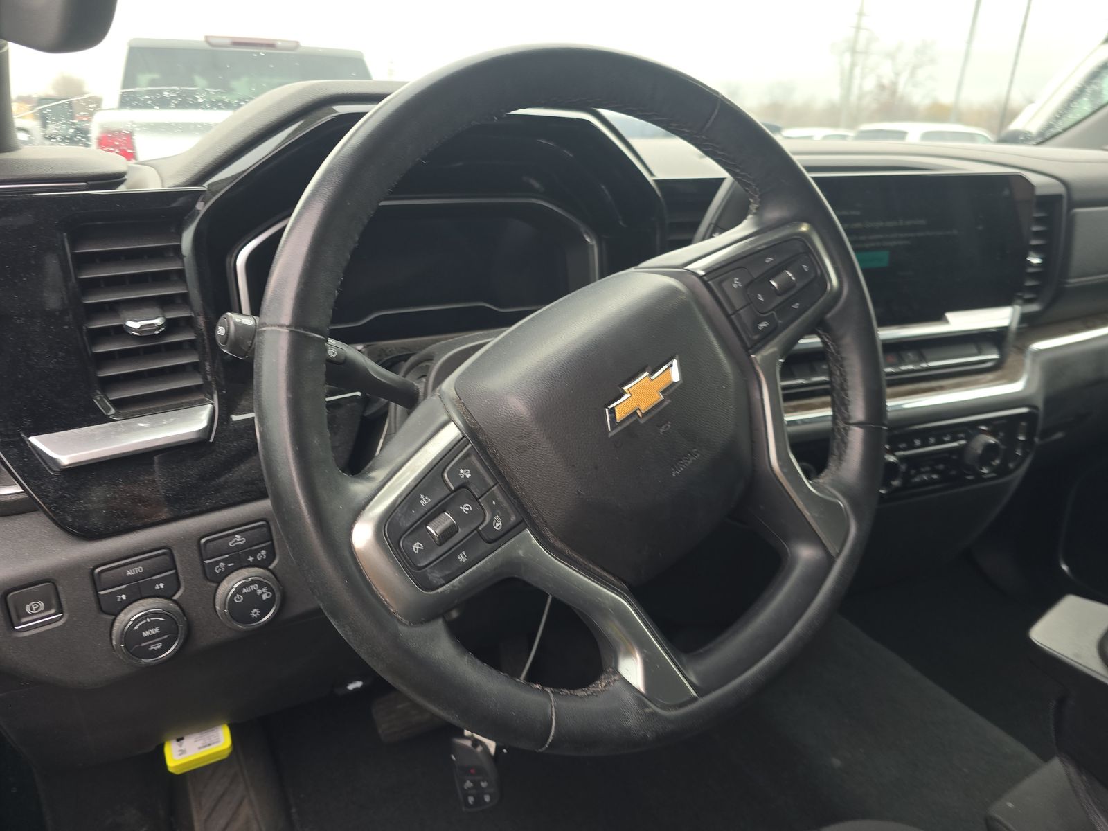 2023 Chevrolet Silverado 1500 LT AWD