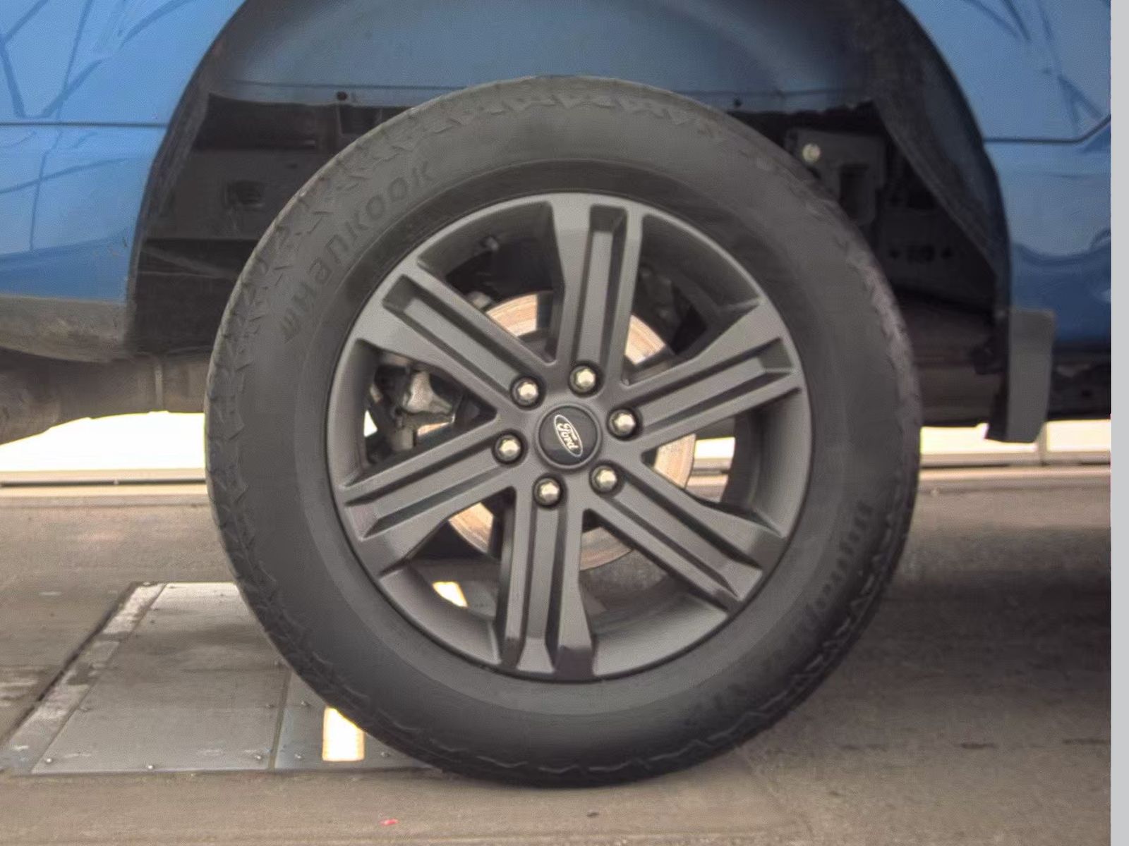 2023 Ford F-150 XLT AWD