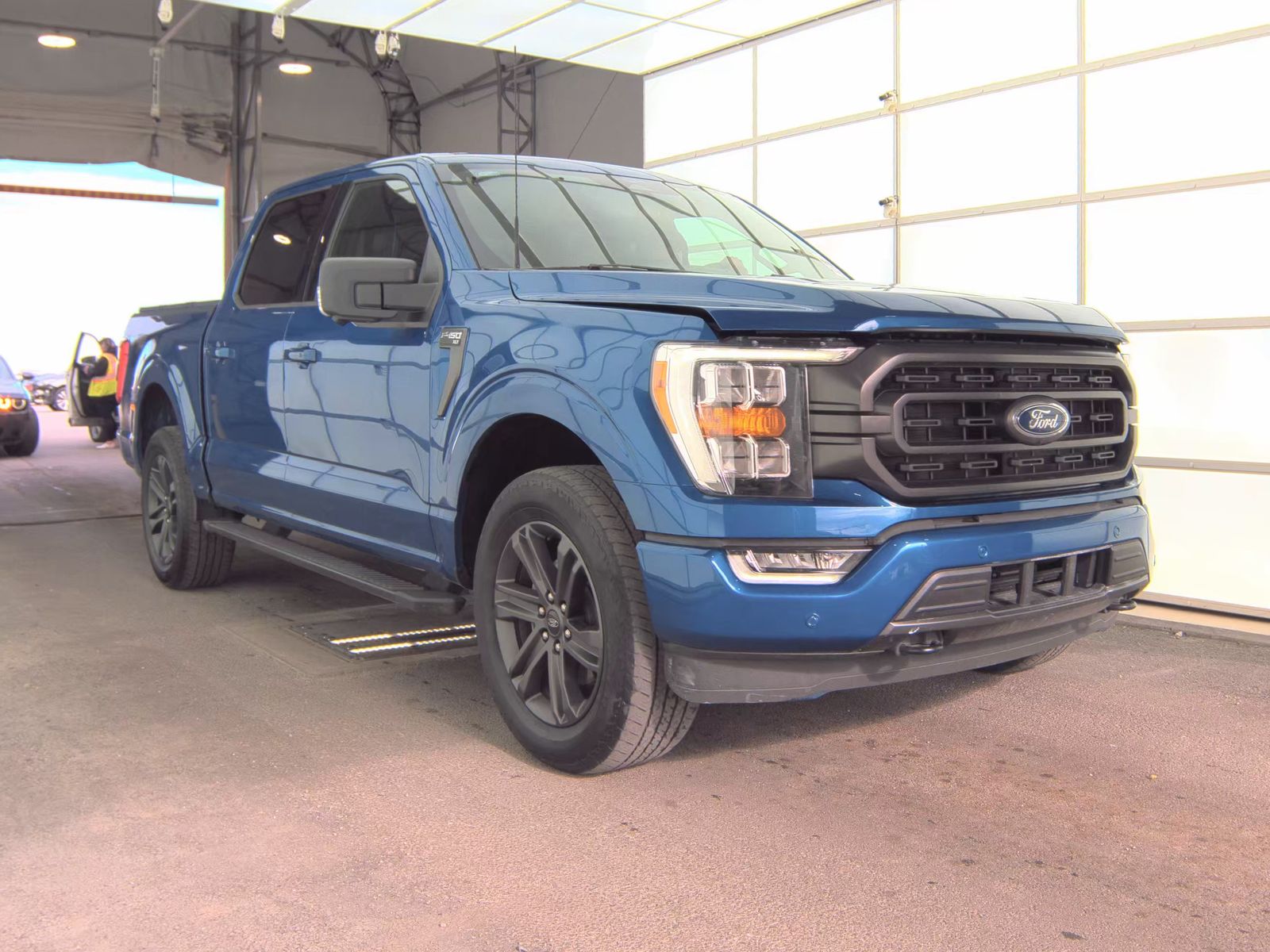 2023 Ford F-150 XLT AWD