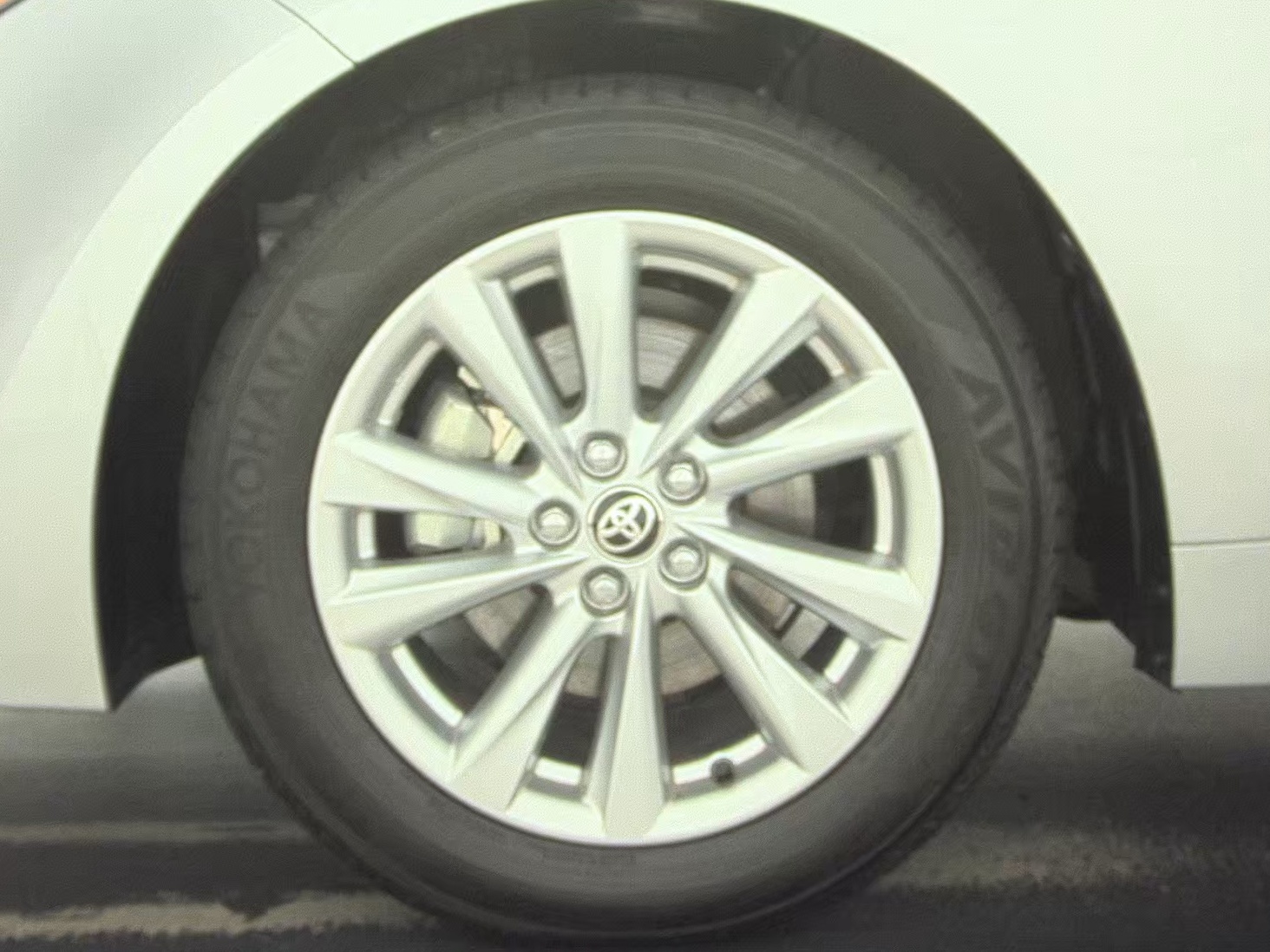 2025 Toyota Corolla Hybrid LE FWD